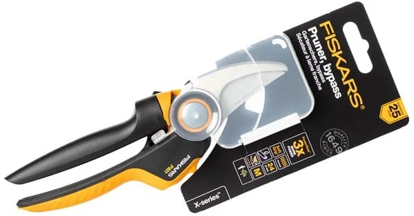 Fiskars Gartenschere mit Bypass M (P921)
